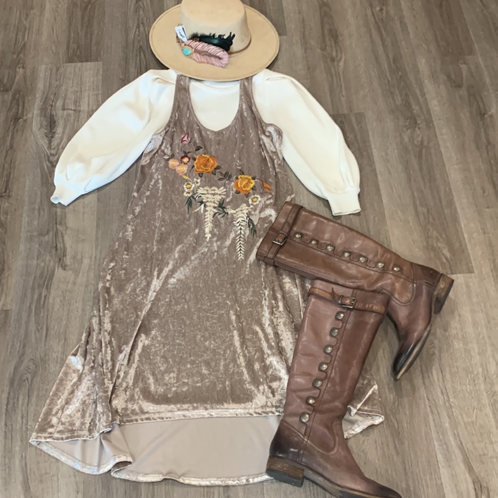 Mystree Dress - Picture 5 of 15